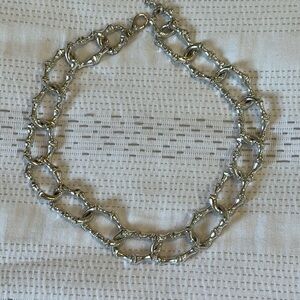 Elegant Silver Chain necklace